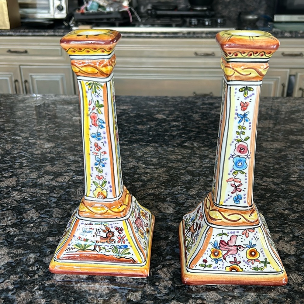 HOLU MADE IN PORTUGAL HAN PAINTED CANDLESTICK HOLDERS SET OF 2